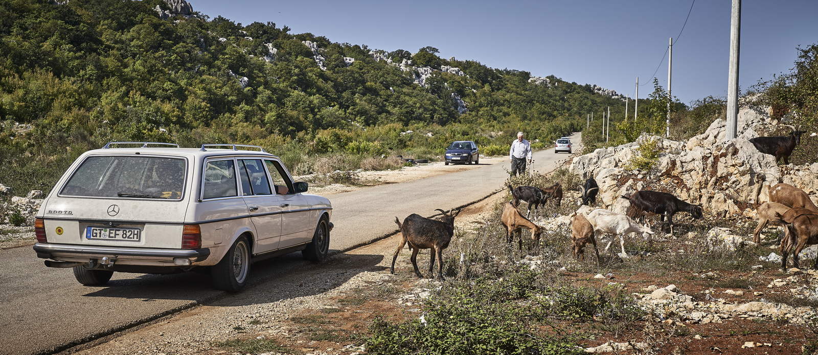 Roadtrip Albanien with Mercedes W123 300 TD