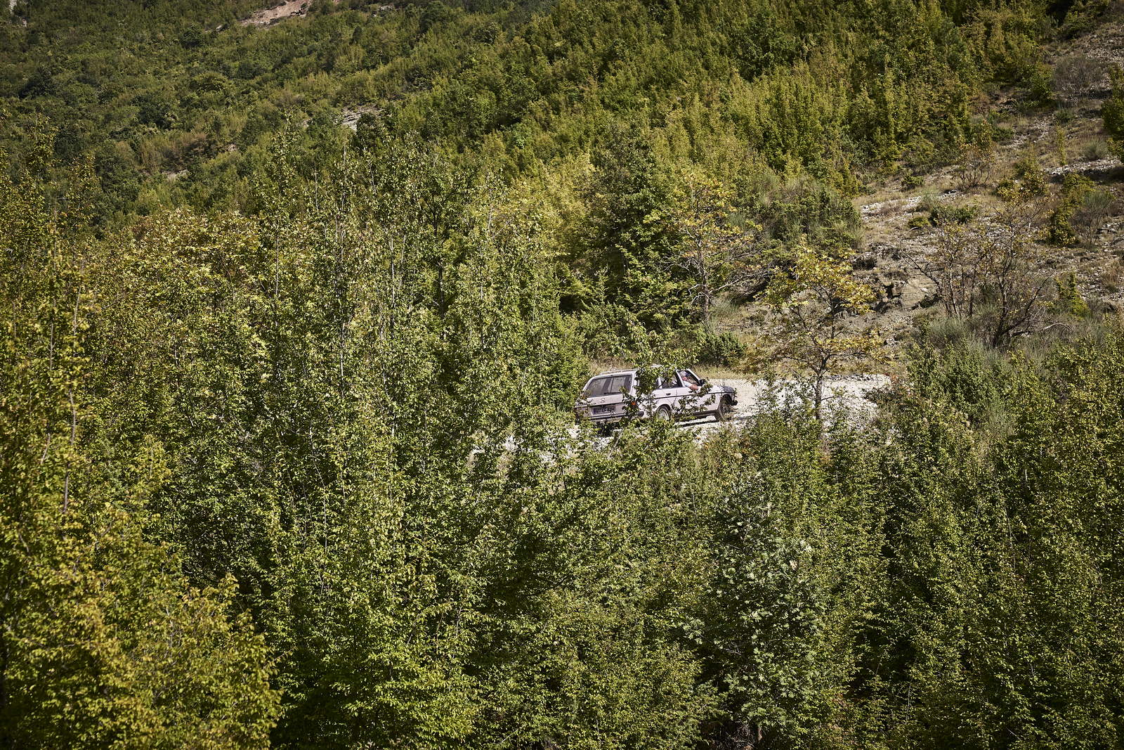 Roadtrip Albanien with Mercedes W123 300 TD