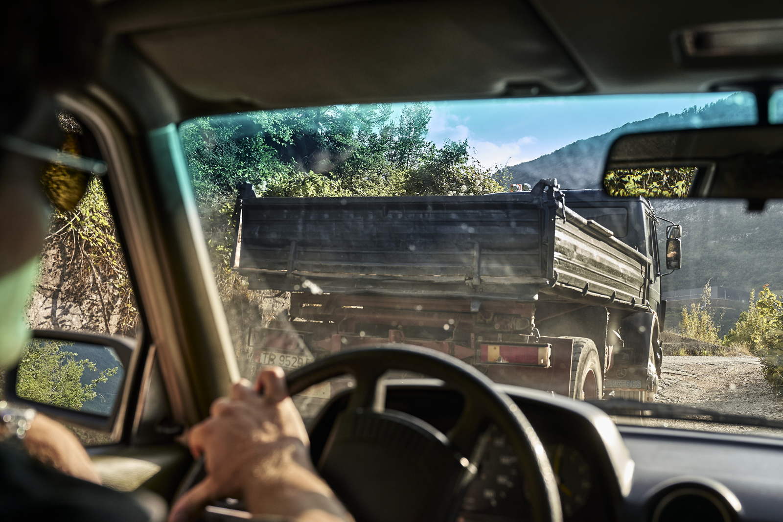 Roadtrip Albanien with Mercedes W123 300 TD