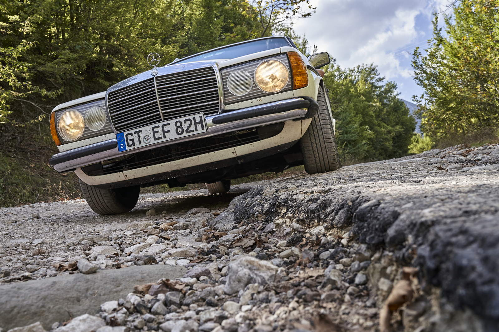 Roadtrip Albanien with Mercedes W123 300 TD