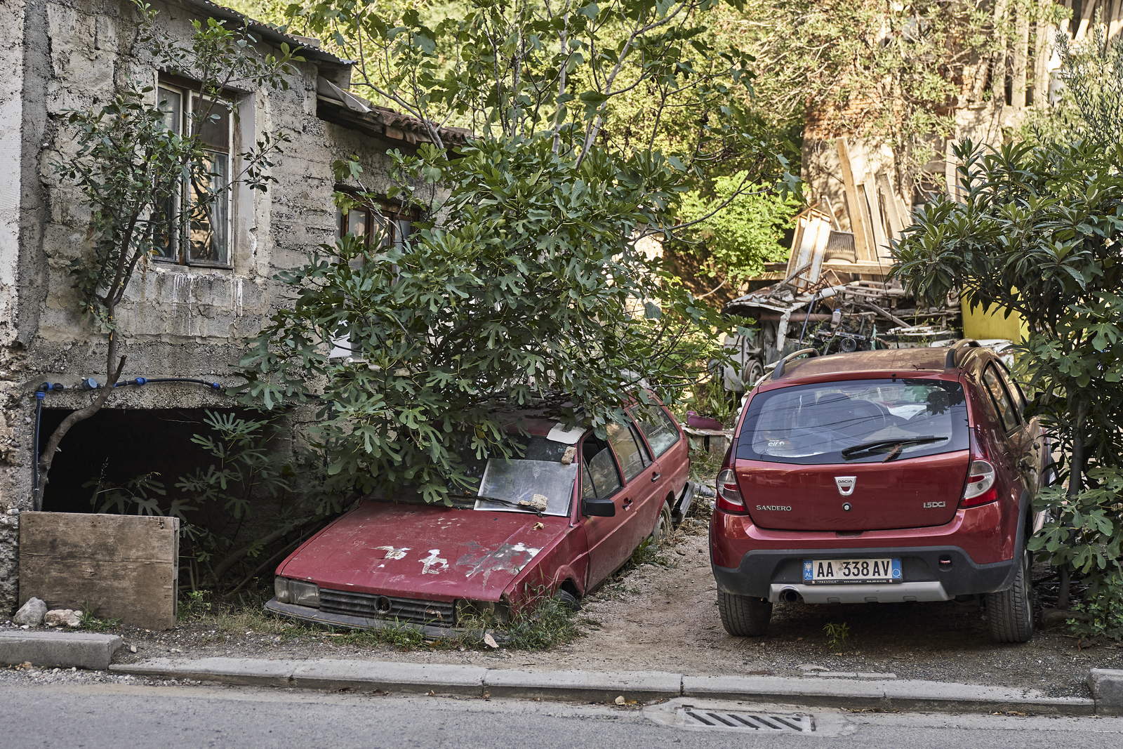 Roadtrip Albanien with Mercedes W123 300 TD