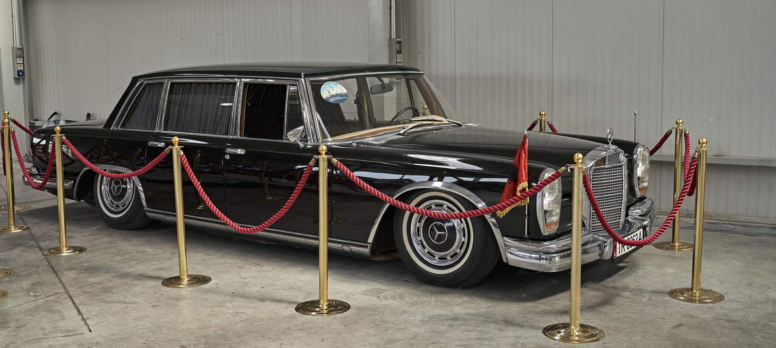 Roadtrip Albanien with Mercedes W123 300 TD