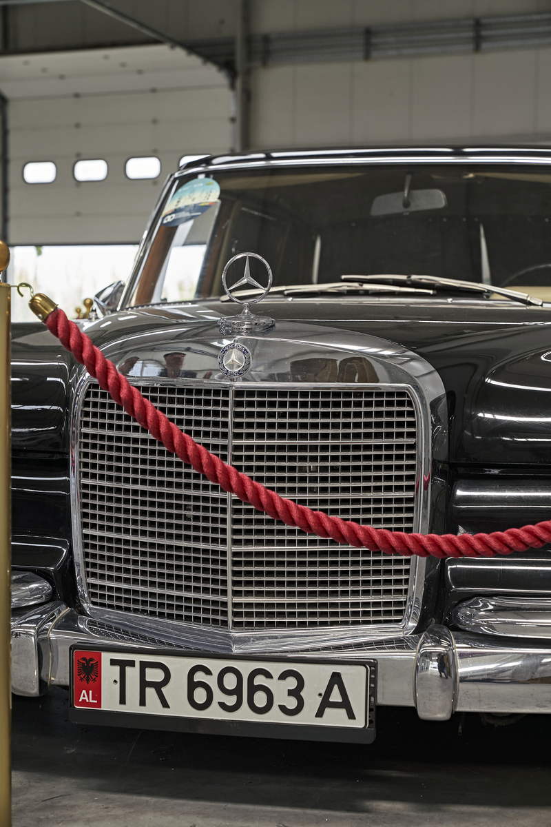 Roadtrip Albanien with Mercedes W123 300 TD