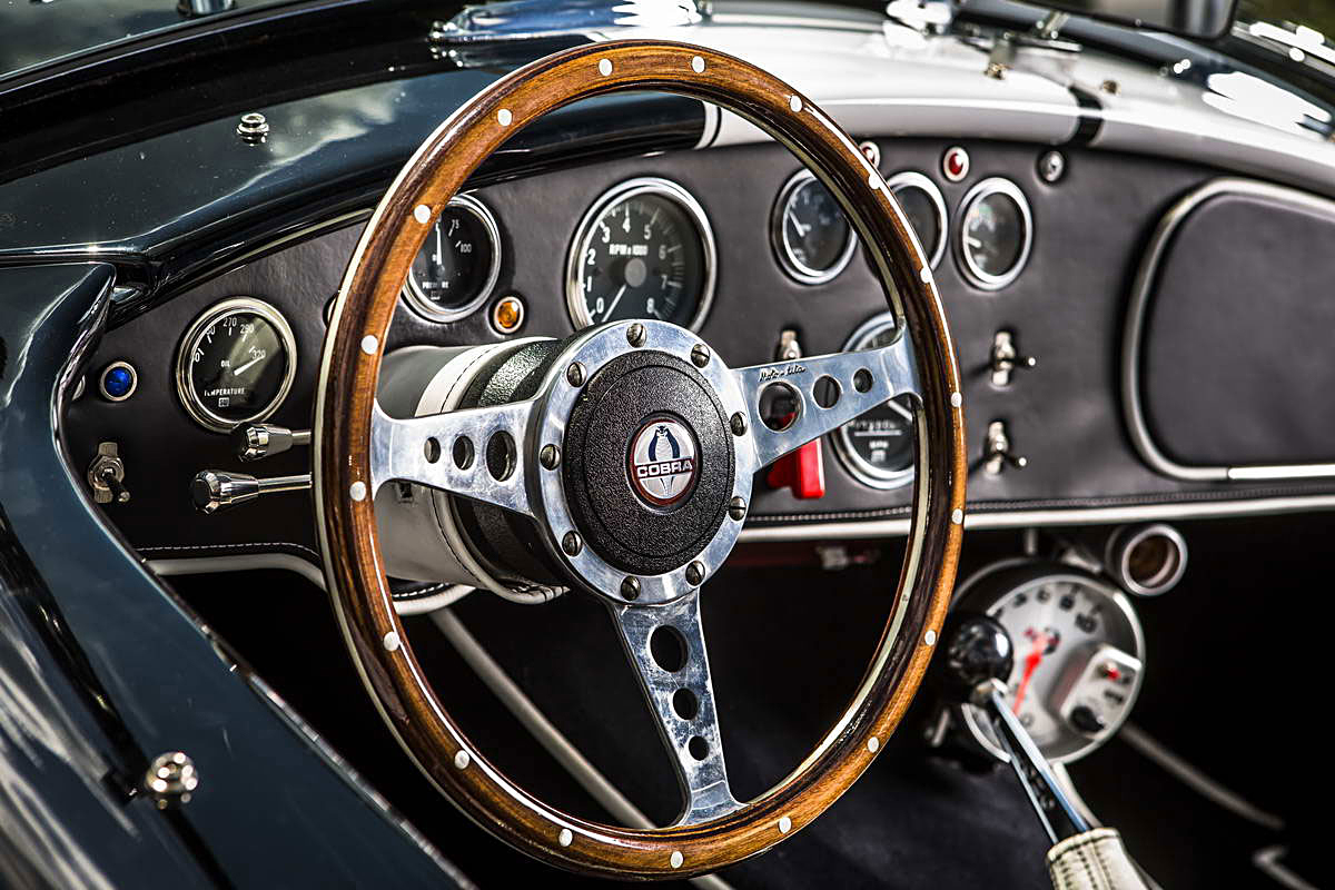 Cobra Weineck  V2C8086