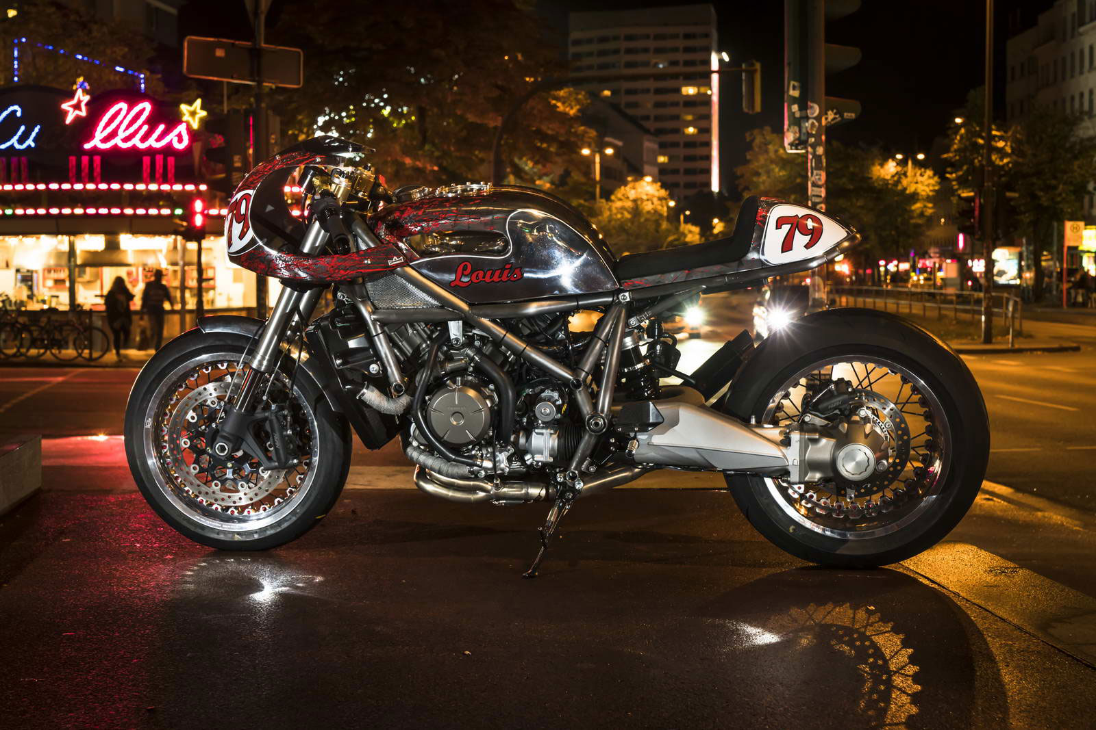 Louis Honda VFR 1200 Lemmy 021