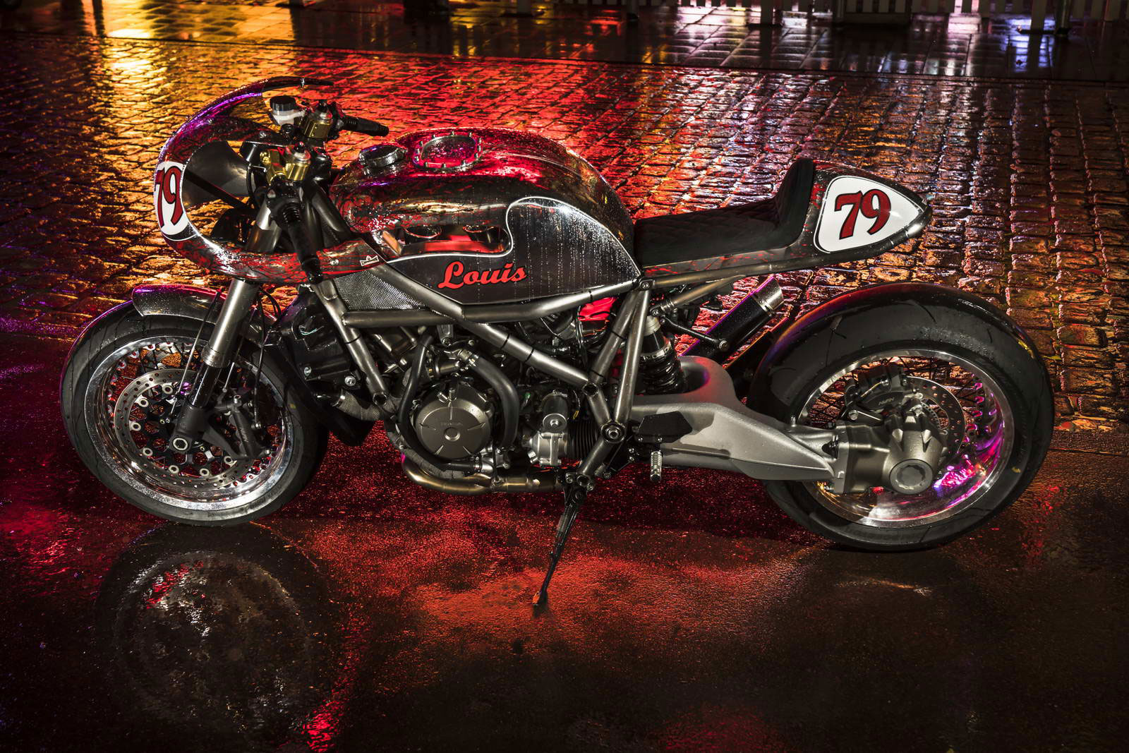 Louis Honda VFR 1200 Lemmy 032