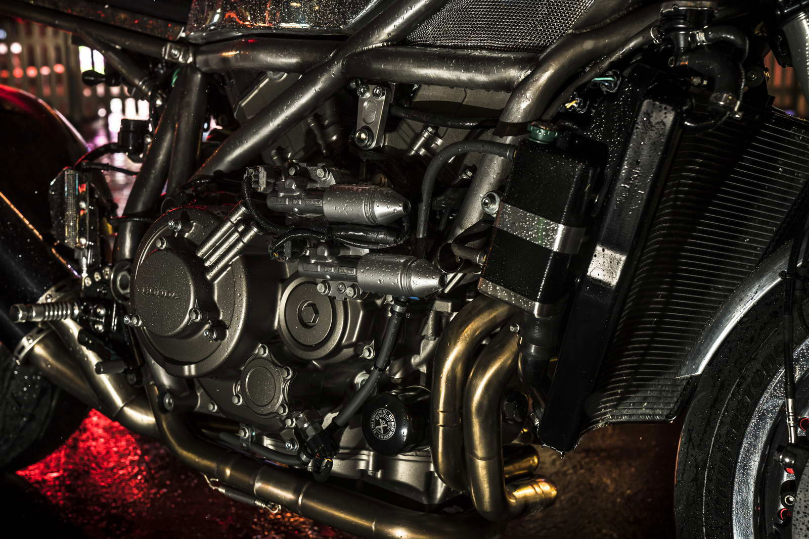 Louis Honda VFR 1200 Lemmy 036