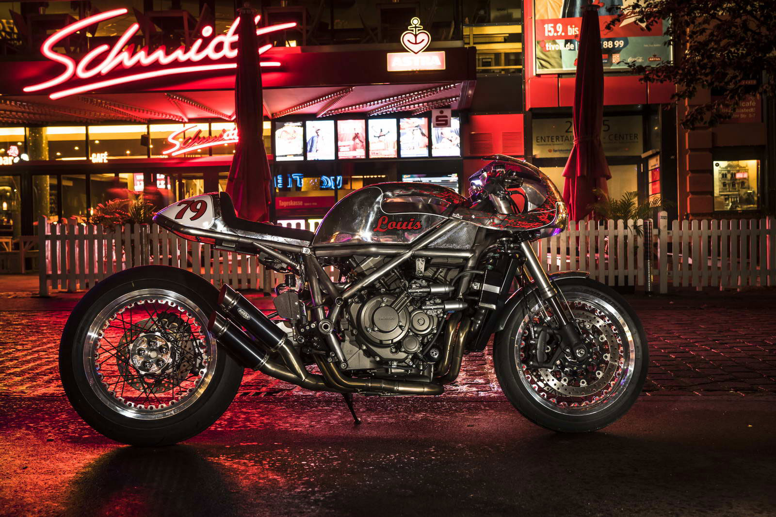 Louis Honda VFR 1200 Lemmy 038