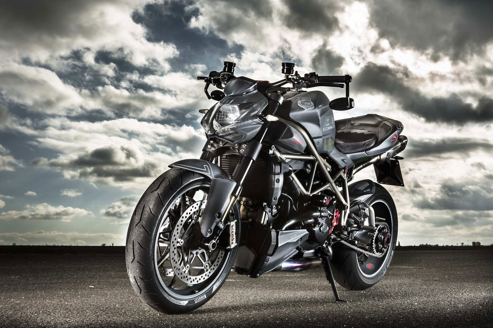 Ducati Stelth Fighter 003