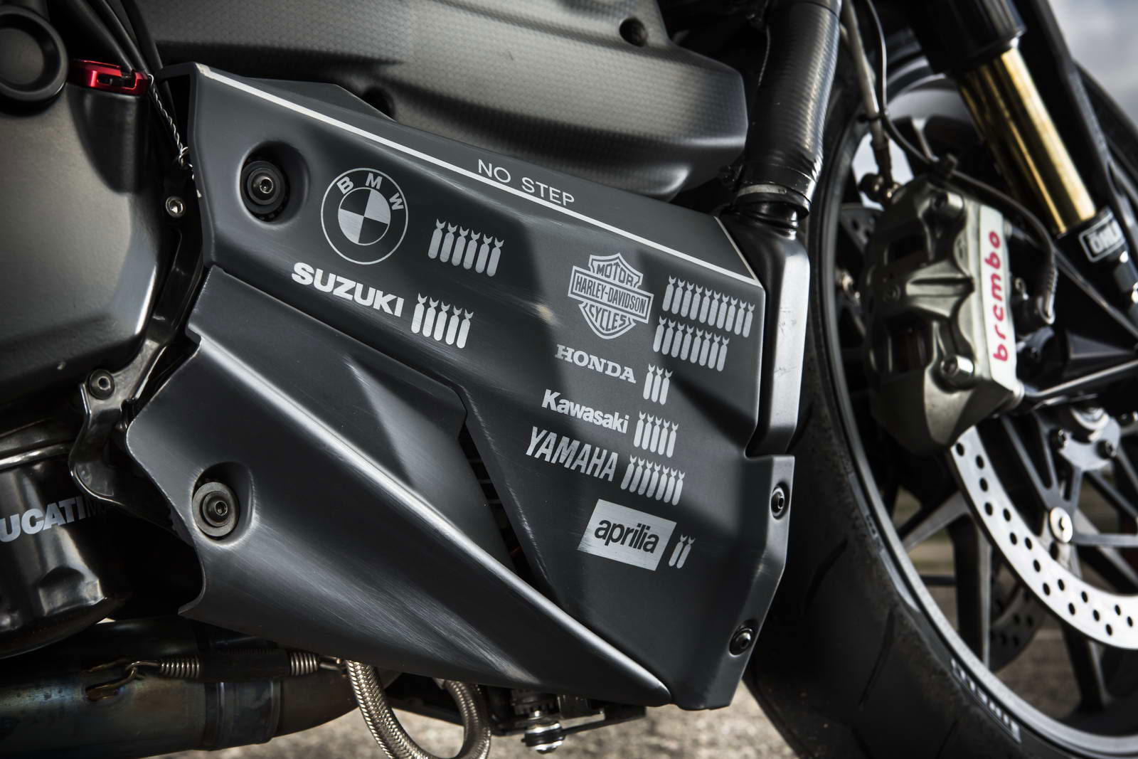 Ducati Stelth Fighter 015