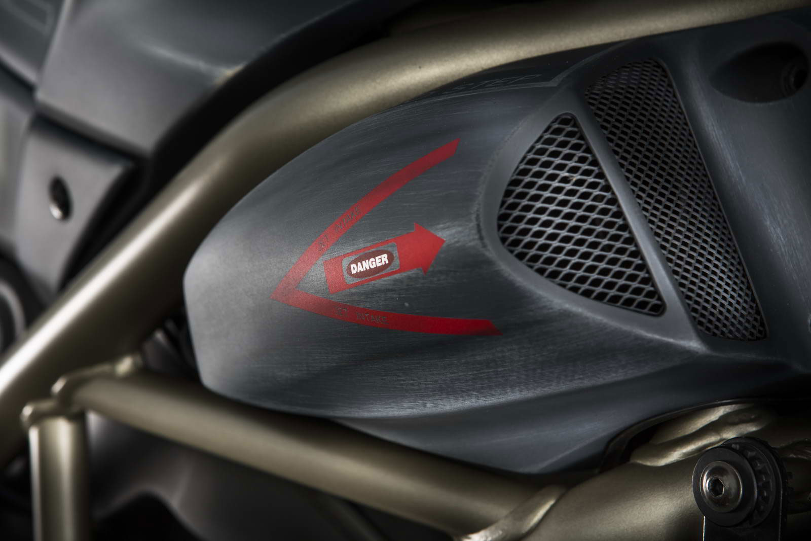 Ducati Stelth Fighter 019