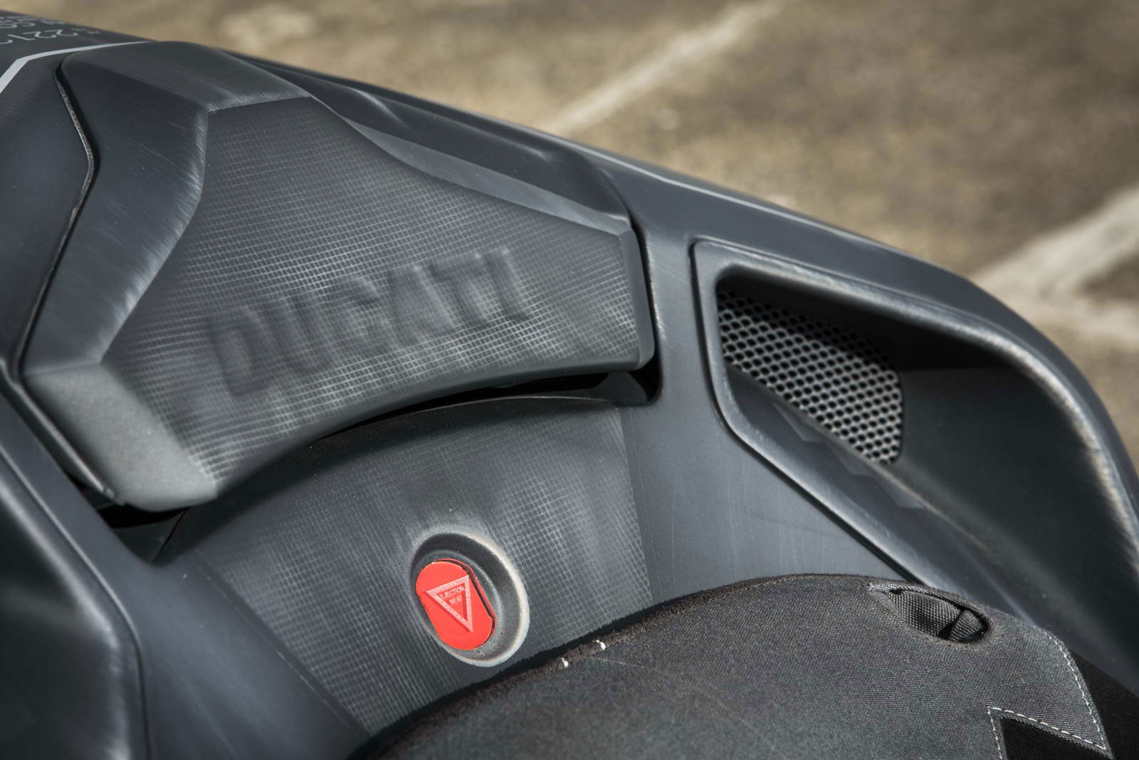Ducati Stelth Fighter 029