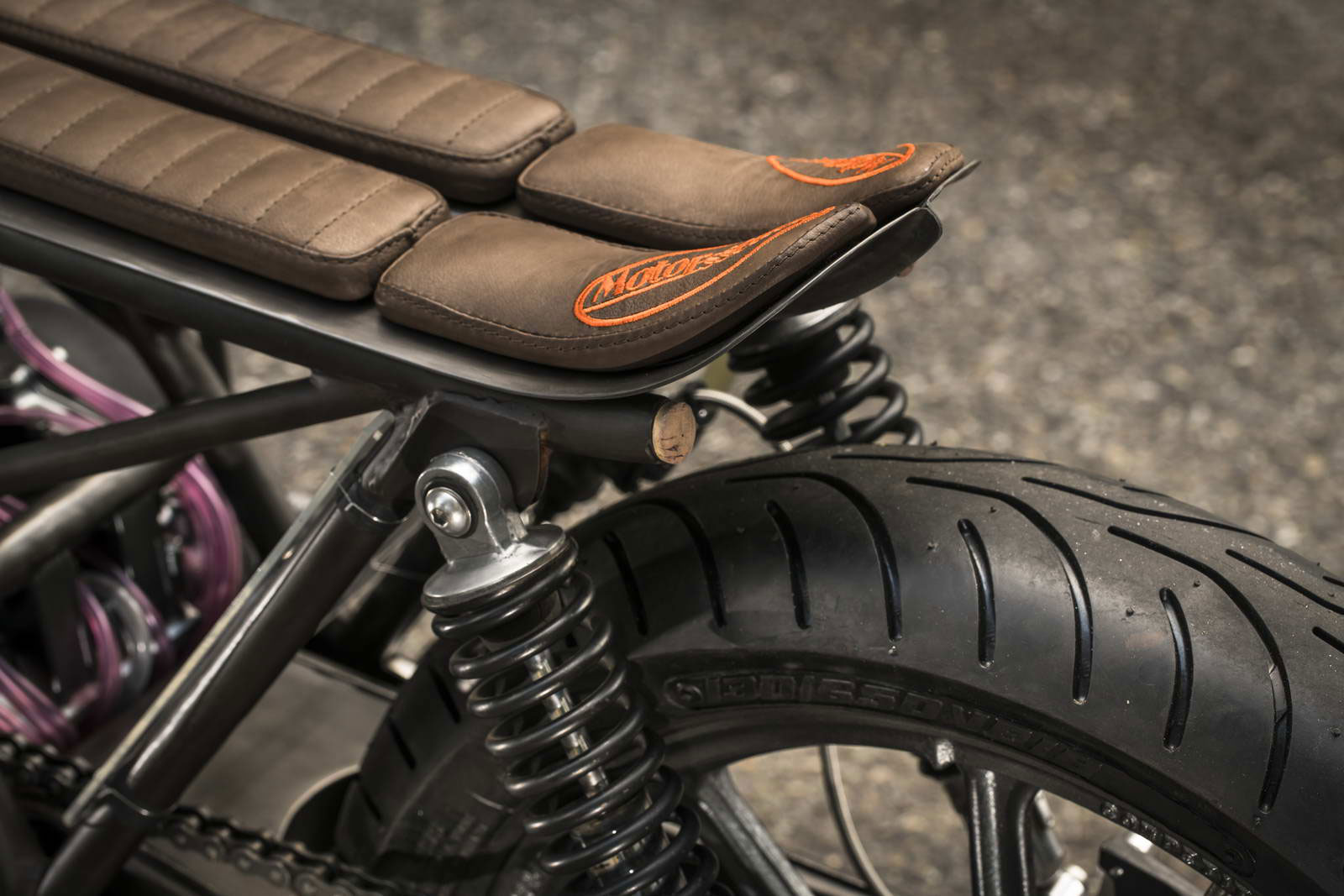 Moto Essence RD 350 032