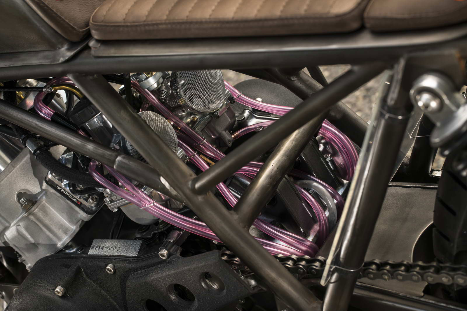 Moto Essence RD 350 033