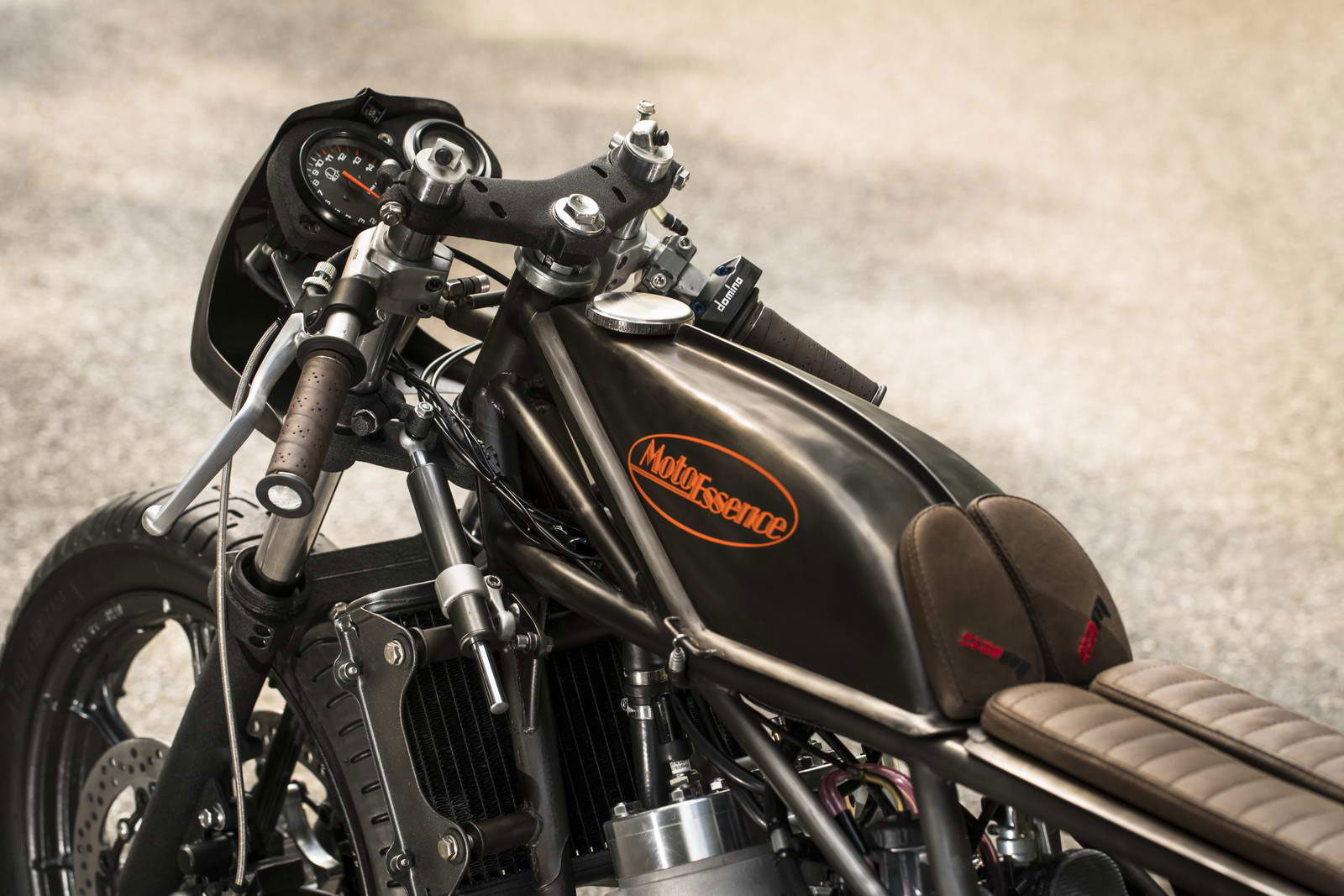 Moto Essence RD 350 038