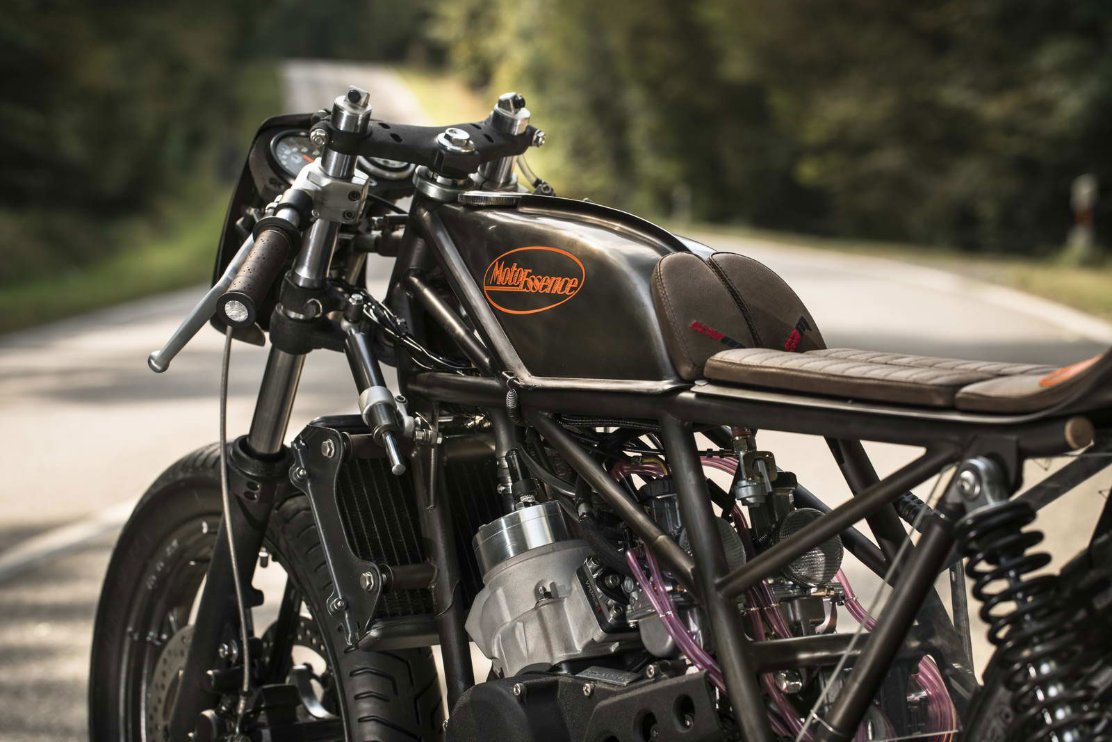 Moto Essence RD 350 039