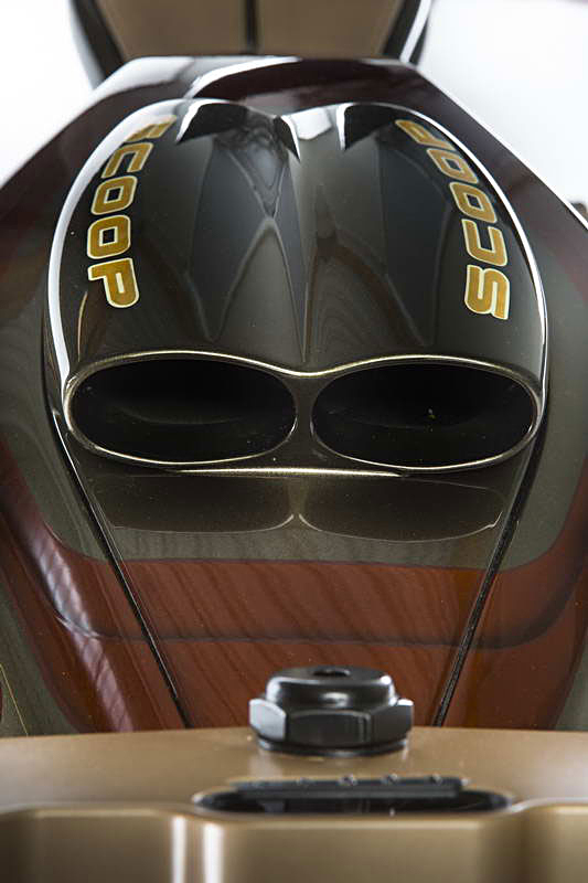 Custom Wolf Martin 013