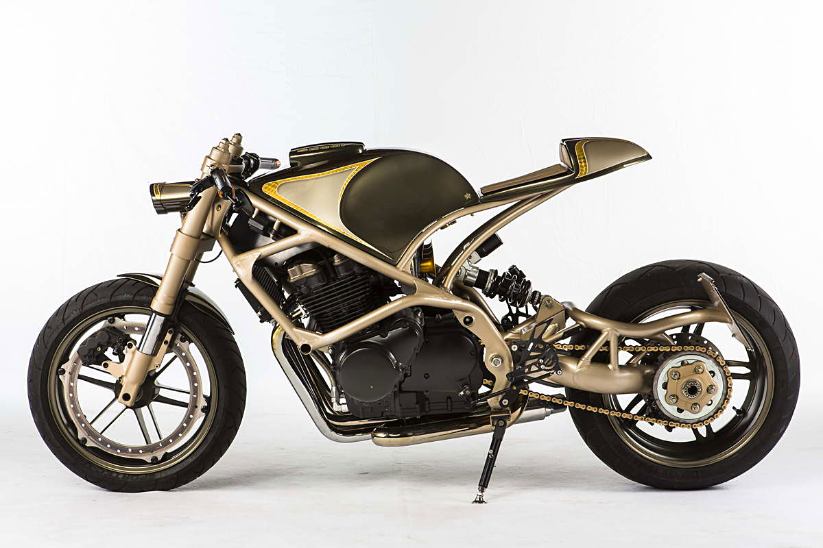 Custom Wolf Martin 014