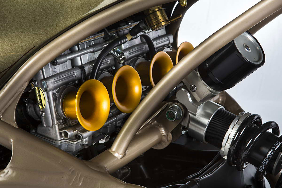 Custom Wolf Martin 015